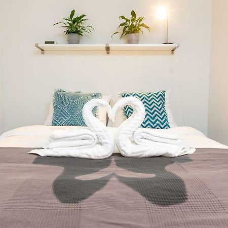 Retreat To Quite Newly Build Apt Center Delft Apartment Bagian luar foto