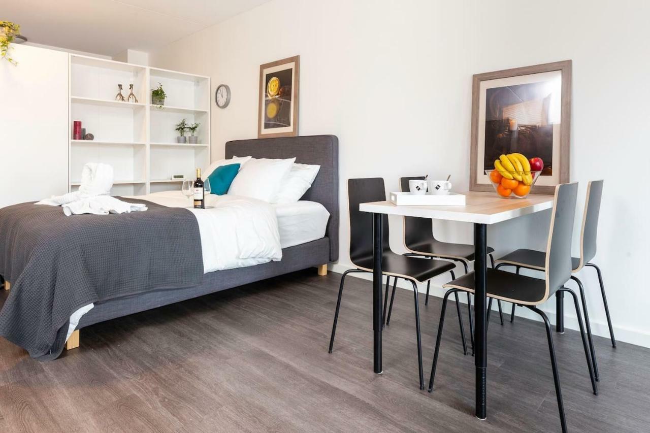 Retreat To Quite Newly Build Apt Center Delft Apartment Bagian luar foto