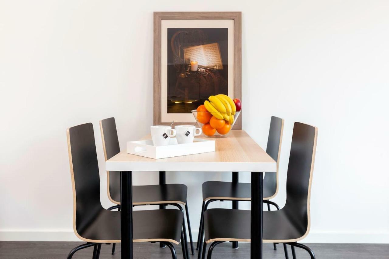 Retreat To Quite Newly Build Apt Center Delft Apartment Bagian luar foto